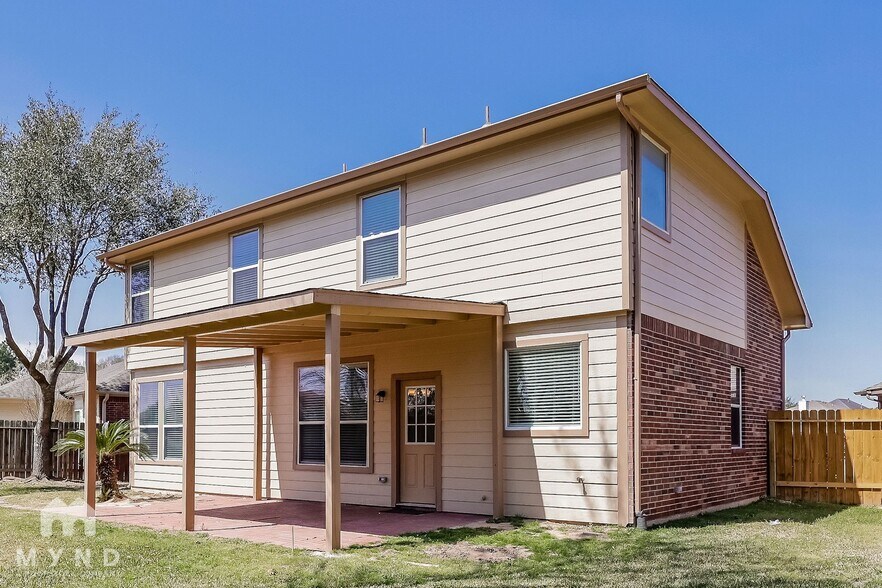 Building Photo - 32003 Ashton Ln