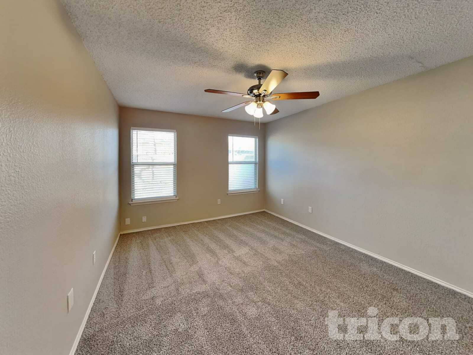 Building Photo - 1210 Hidden Creek Dr