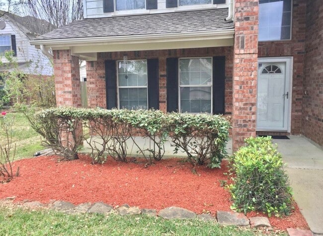 Primary Photo - 2529 Artesia Dr