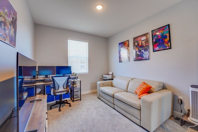 Building Photo - Recently Reduced-San Marcos Town-Home 3 Bedroom 2.5 Bathroom