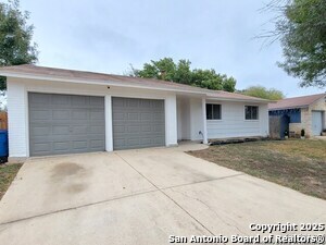 Primary Photo - 9515 Valley Dale St