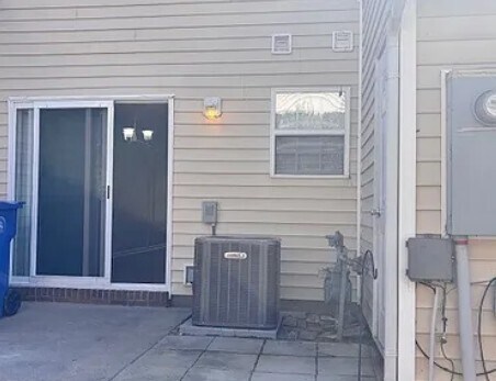 Rear Patio - 108 Mangum Cir
