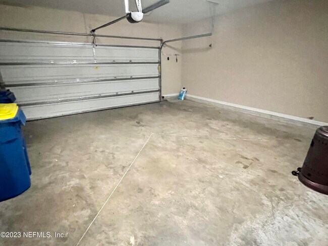 Building Photo - 15691 Tisons Blf Rd