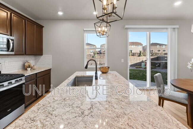 Building Photo - 18014 Tree Sparrow Ave