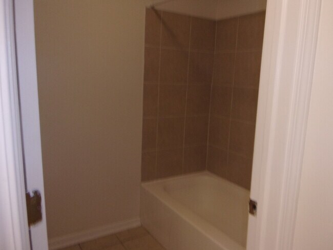 Building Photo - 9S060 Lake Dr