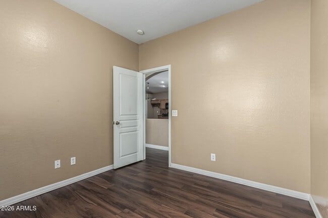 Building Photo - 2513 W Novak Way