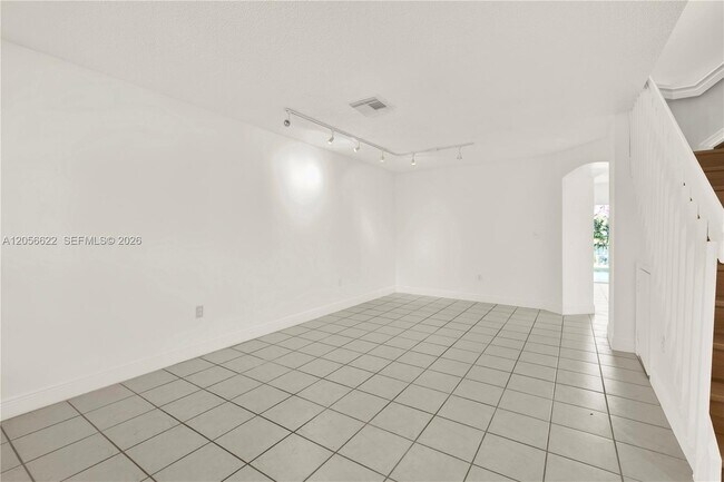 Building Photo - 16301 SW 100th Terrace