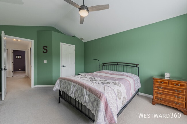 Building Photo - 1524 Meadowsedge Ln