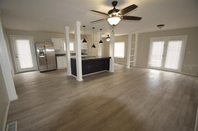 Building Photo - 3134 Skyview Dr