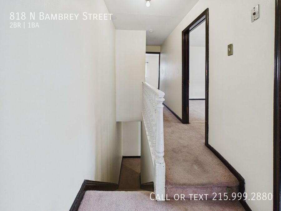 Building Photo - 818 N Bambrey St
