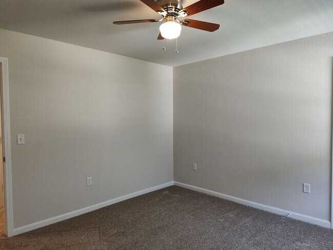 Building Photo - 9220 Creedmore Hills Dr
