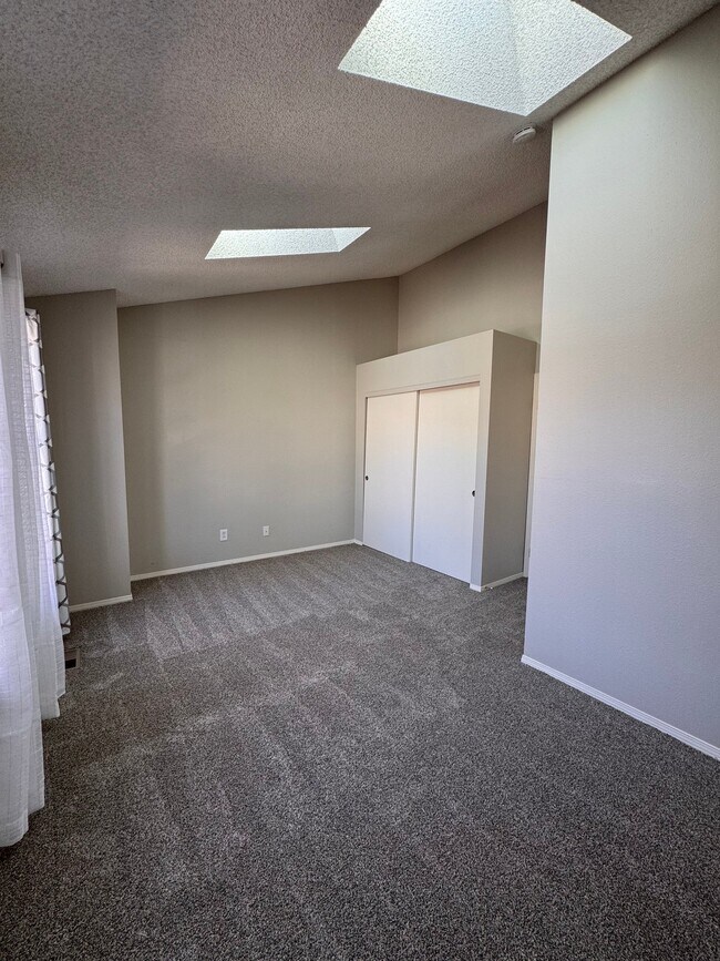 Building Photo - 4633 S Crystal Way