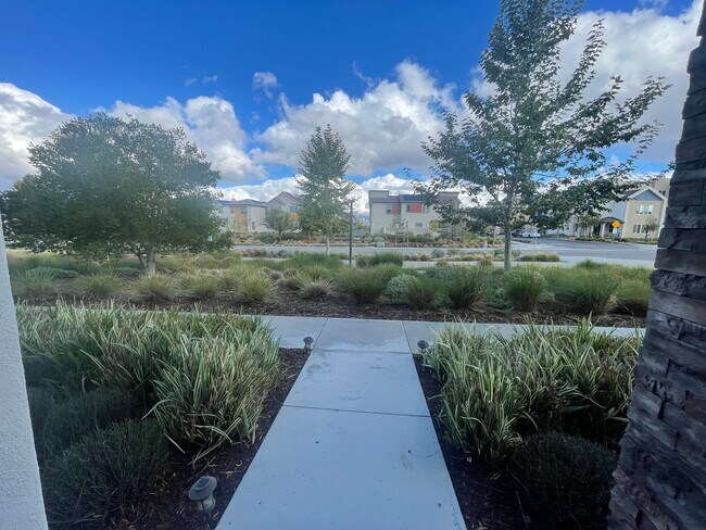 Building Photo - 27508 N Feathery Cassia Way