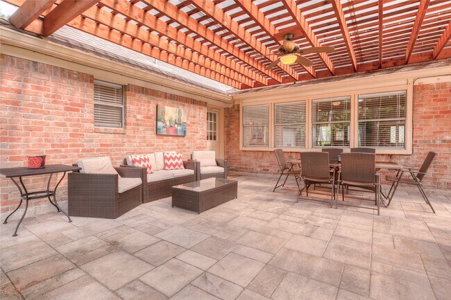 Building Photo - 22 Rosedale Brook Ct