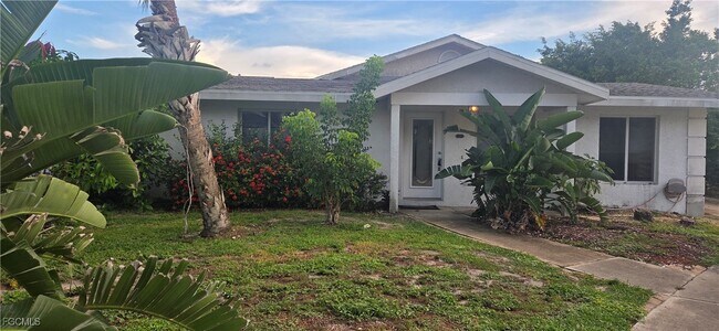 Primary Photo - 526 102nd Ave N