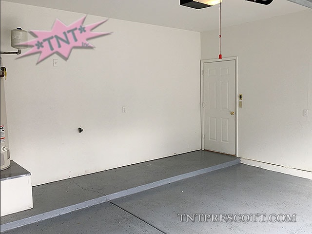 Building Photo - Home in Oaks of the Ranch HOA ~ COMP HOLD