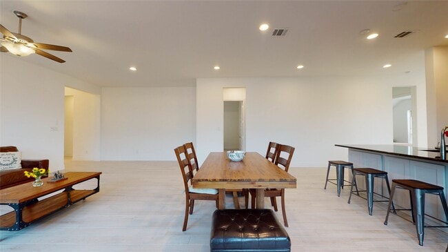 Building Photo - 19034 Paso Fino Pr Ln