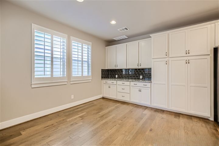 Building Photo - 206 Ridgecrest, UNIT