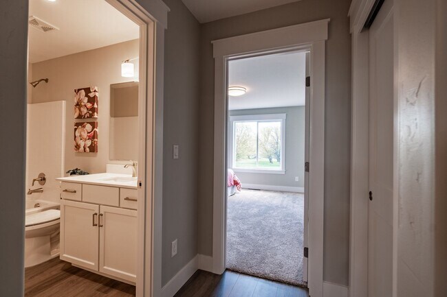 Building Photo - Brand new home in Star Idaho's premier walking community!