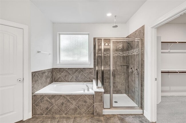 Building Photo - 5300 Cipriano Dr