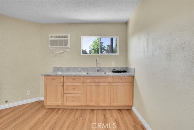 Building Photo - 9241 Vicki Dr