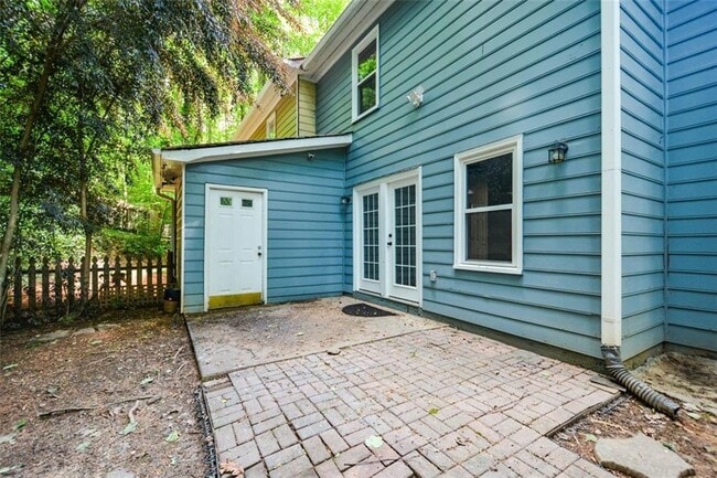 Building Photo - 4544 Coopers Creek Pl SE