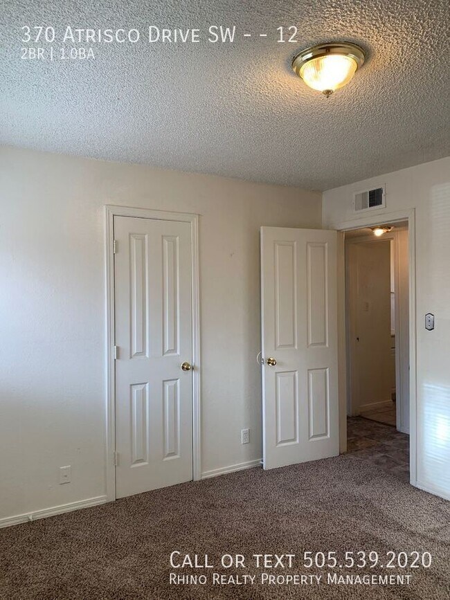 Building Photo - 370 Atrisco Dr SW