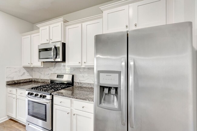 Building Photo - Beautiful One Story home in McKewn