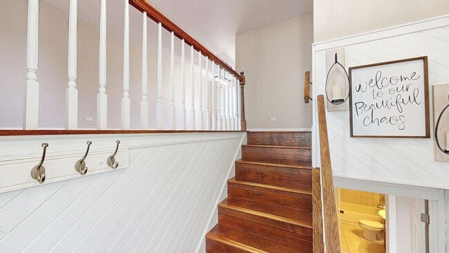 Building Photo - 304 Jackson St