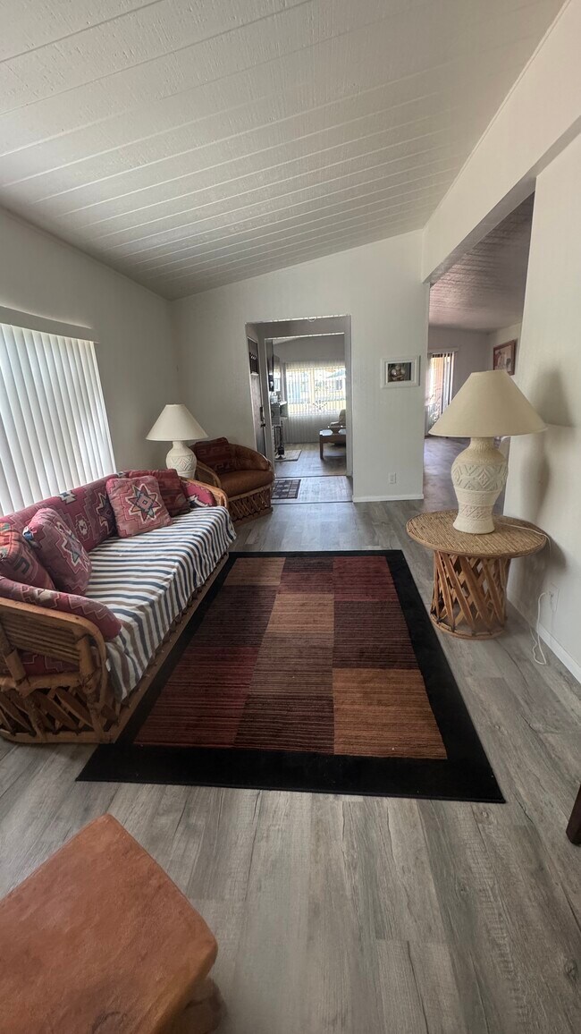 Building Photo - 35239 Bandana Cir