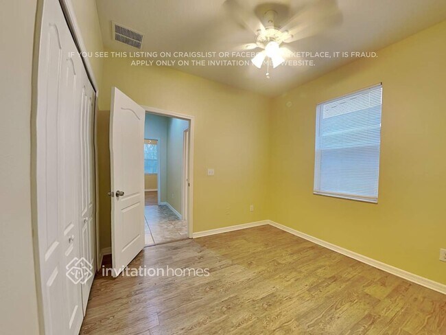 Building Photo - 3247 Berwick Ln