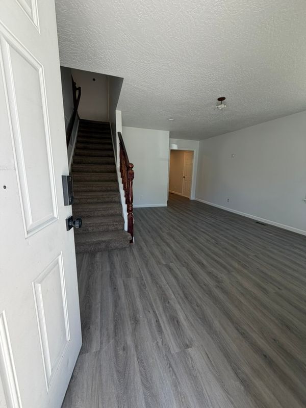 Building Photo - 174 S 600 E