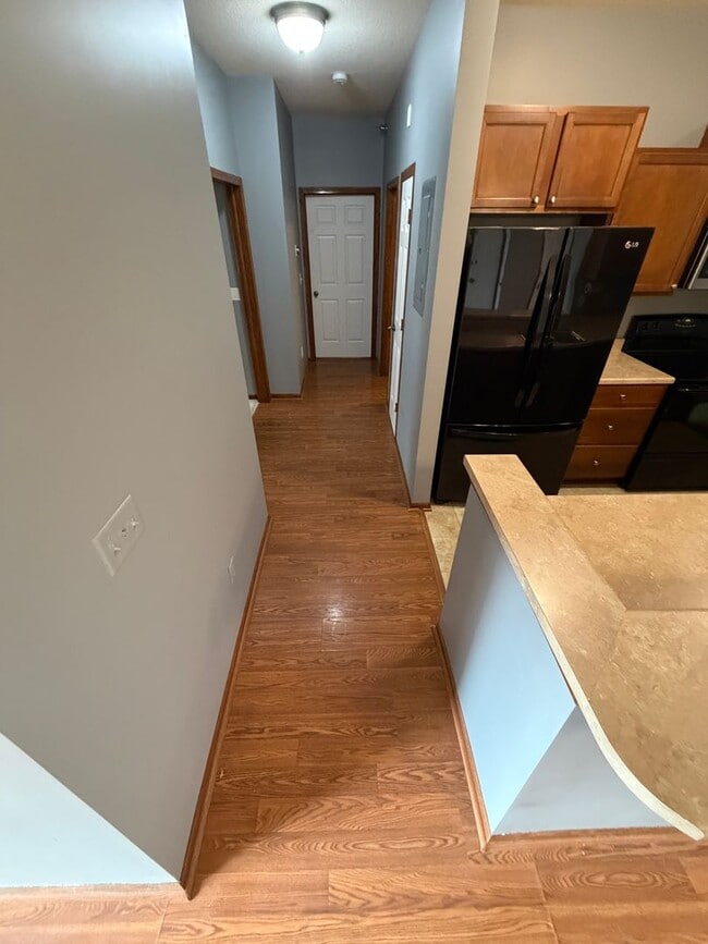 Building Photo - Comfort, Convenience & Location — 3-Bedroom Ankeny Condo