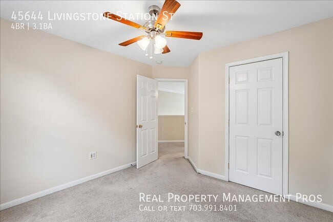 Building Photo - 45644 Livingstone Station St