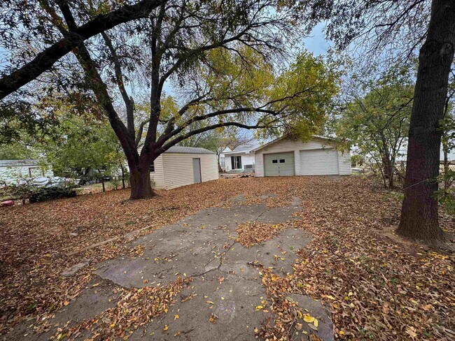 Building Photo - 3912 Gayle Ave