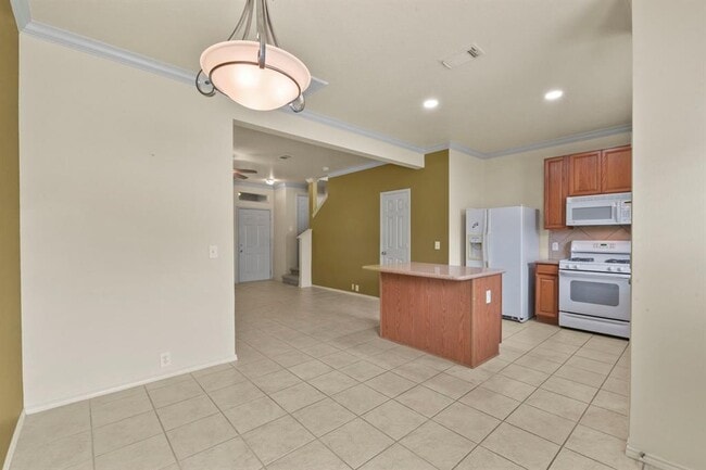 Building Photo - 3408 Glenmore Meadow Dr