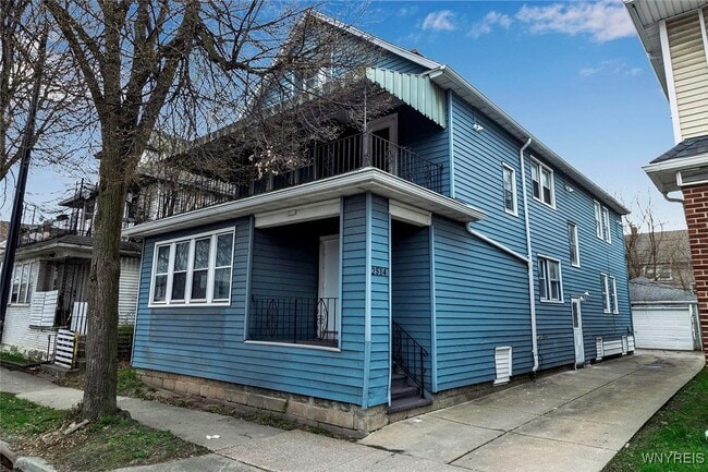 Primary Photo - 2514 Delaware Ave