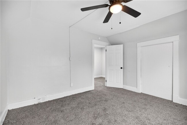 Building Photo - 9517 Prince Ave