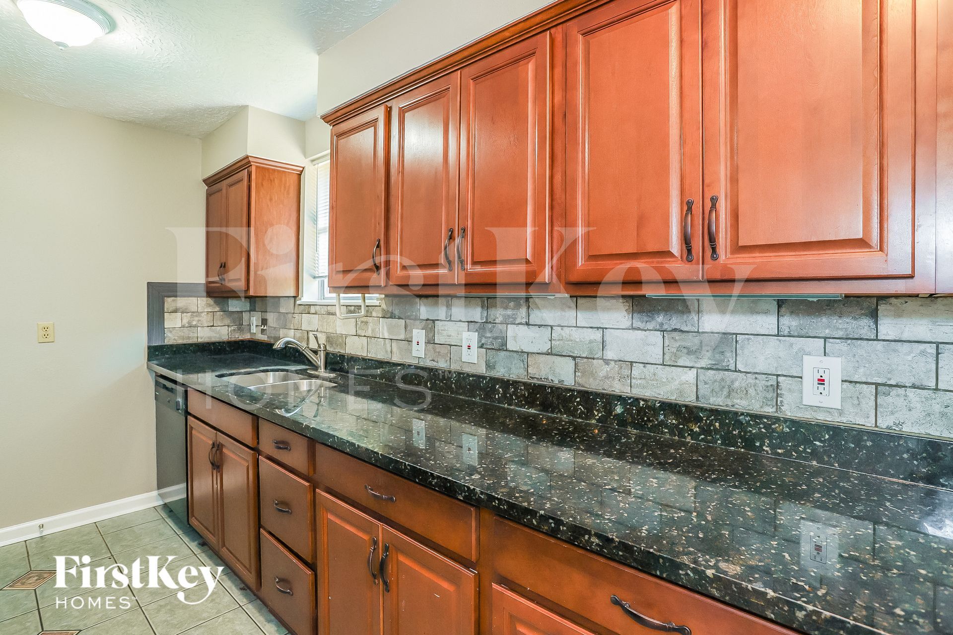 Building Photo - 16635 David Glen Dr