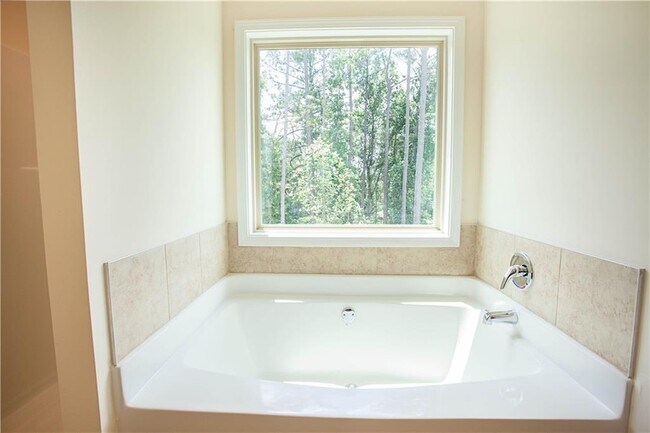 Building Photo - 4355 Almanor Cir
