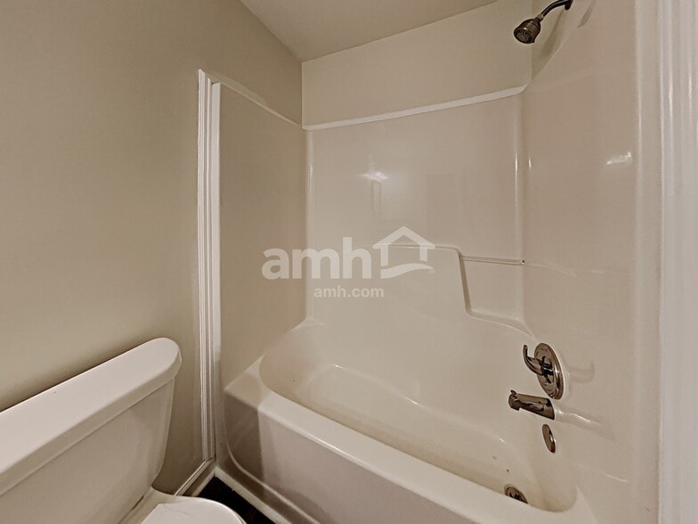 Building Photo - 1855 Sosebee Farm Rd