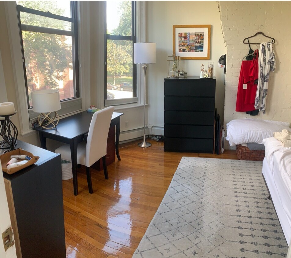 Building Photo - 427 Shawmut Ave