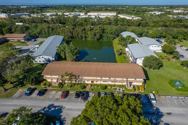 Building Photo - 246 Northampton M