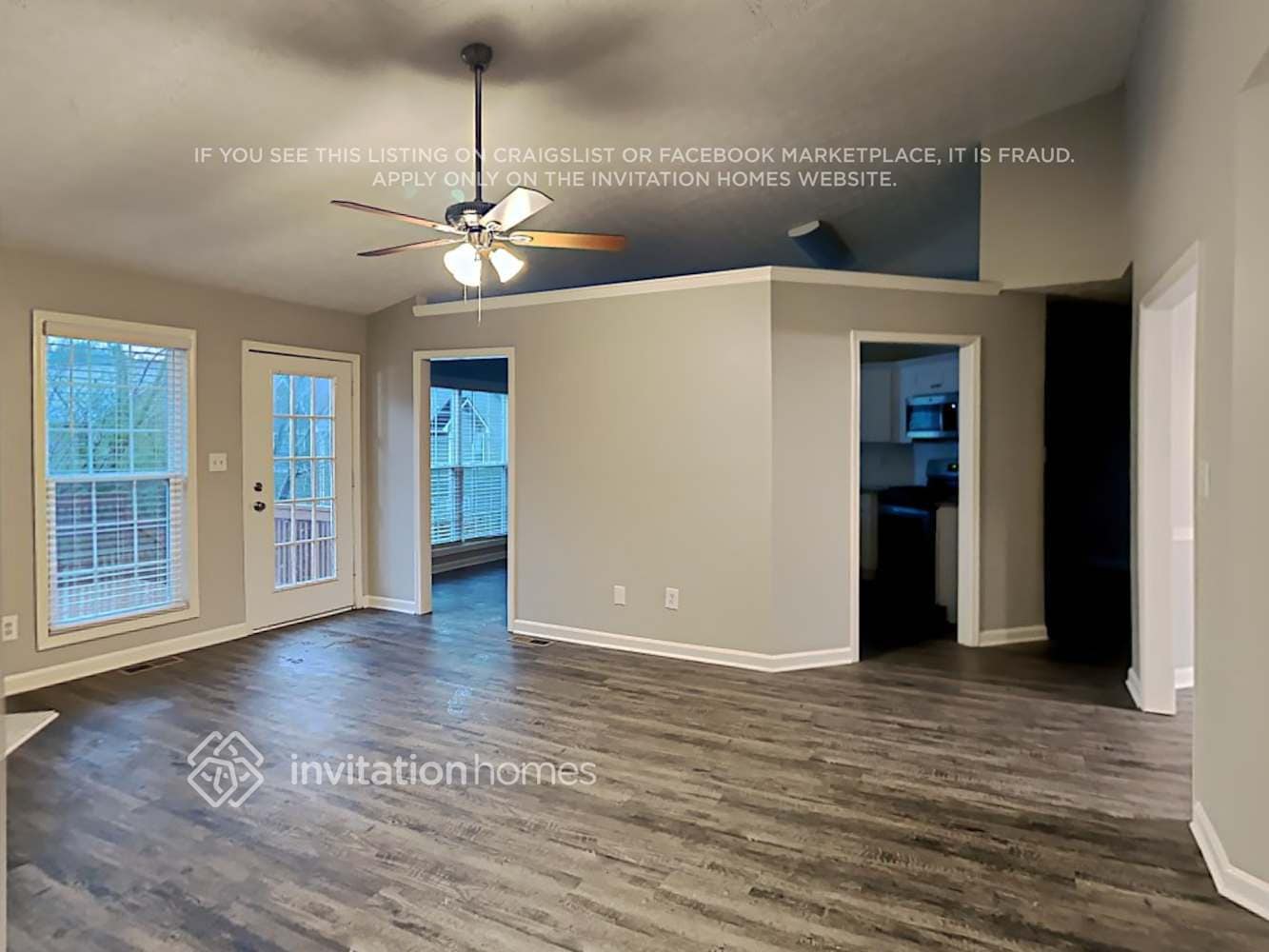 Building Photo - 844 Whitehaven Ln