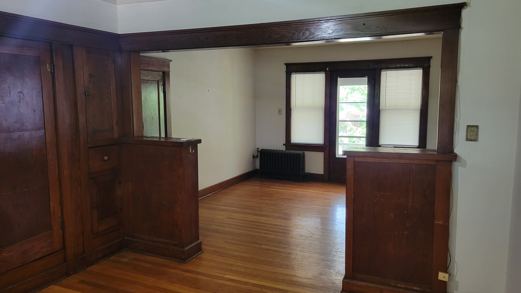 Building Photo - 808 SW 11th St