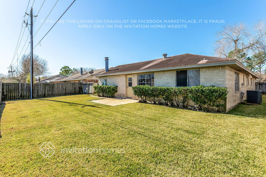 Building Photo - 1711 Millbury Dr
