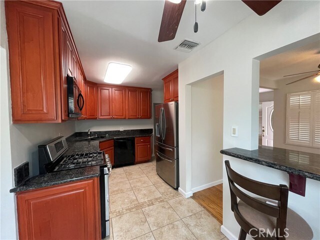Building Photo - 6061 Pepperwood Ave