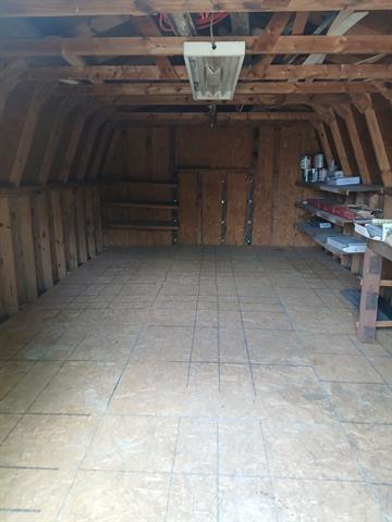 Building Photo - 2402 Housley Dr