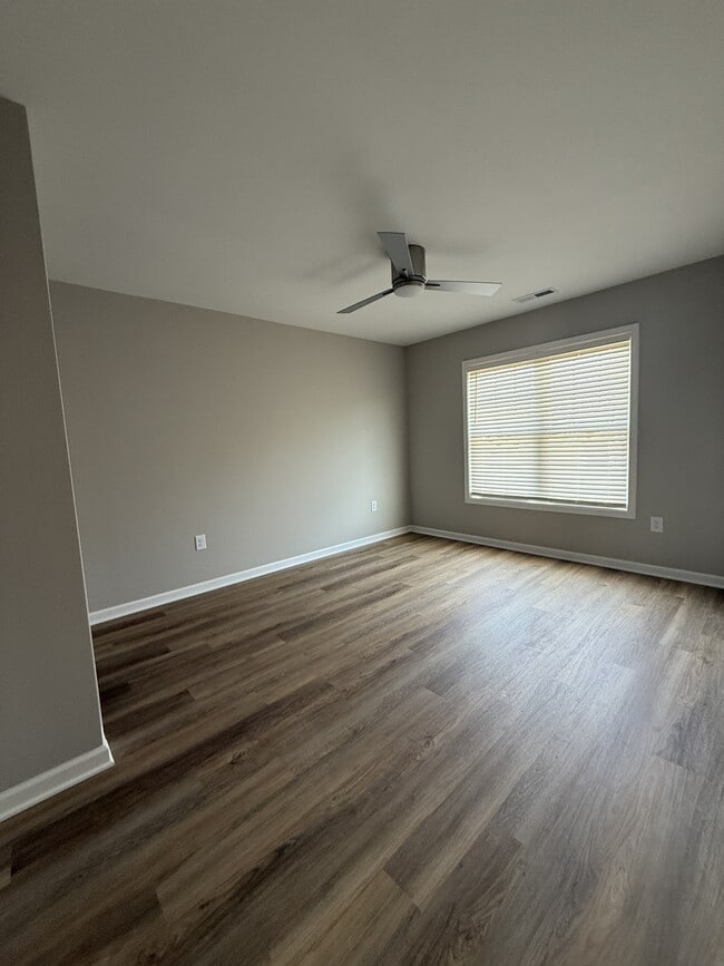 Building Photo - 101 Berkshire Cir