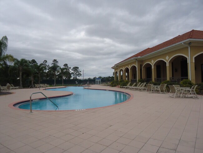 Building Photo - Tuscany Preserve-453 Cinnamon Drive Kissimmee, FL 34759